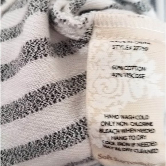 SOFT SURROUNDINGS Gray & White Striped Button-Down Blouse Women's L - Picture 5 of 5
